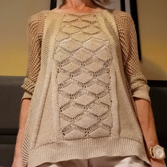 Gold Guess sweater - Picture 1 of 2